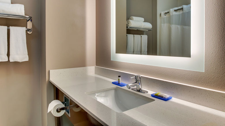 <b>Holiday Inn Express & Stes Columbus Room</b>. Images powered by <a href="https://www.leonardoworldwide.com/" title="Leonardo Worldwide" target="_blank">Leonardo</a>.