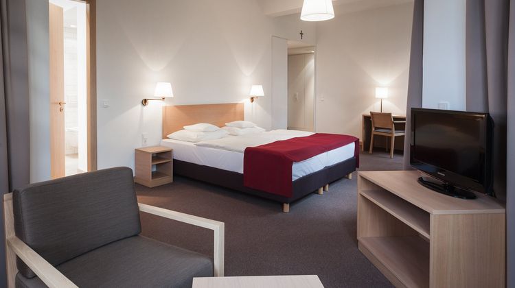 Kardinal Schulte Haus Room