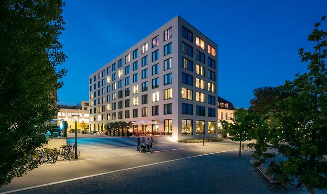 Hotel 47 Exterior