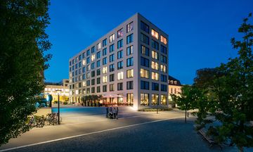 Hotel 47