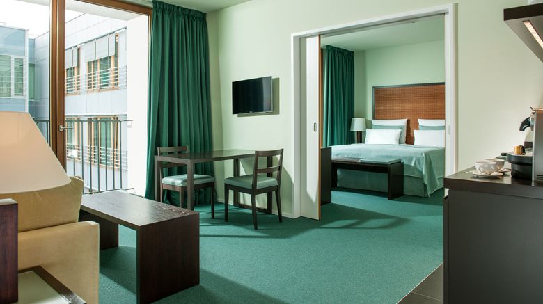 <b>Clipper Boardinghouse Berlin-Gendarmenmarkt Room</b>. Images powered by <a href="https://www.leonardoworldwide.com/" title="Leonardo Worldwide" target="_blank">Leonardo</a>.