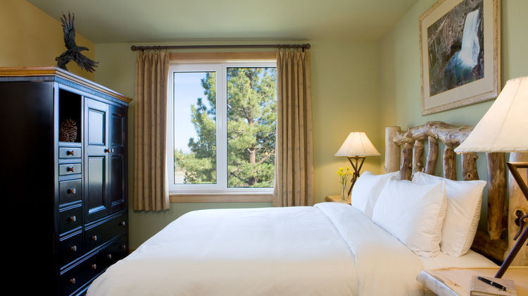Juniper Springs Lodge Room