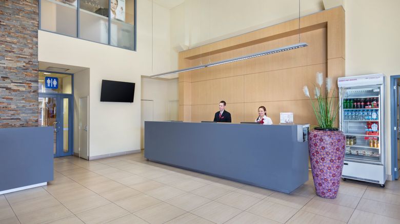 <b>Crowne Plaza Alice Springs Lasseters Lobby</b>. Images powered by <a href="https://www.leonardoworldwide.com/" title="Leonardo Worldwide" target="_blank">Leonardo</a>.