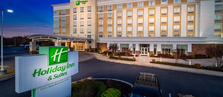 Holiday Inn & Suites Memphis - Wolfchase Exterior