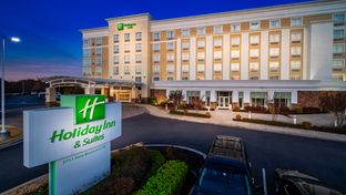 Holiday Inn & Suites Memphis - Wolfchase