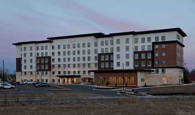 Staybridge Suites Overland Park Exterior