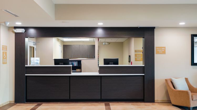 Candlewood Sts Lenexa Overland Park Area Exterior