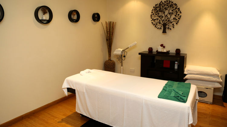 Crowne Plaza Bahrain Spa