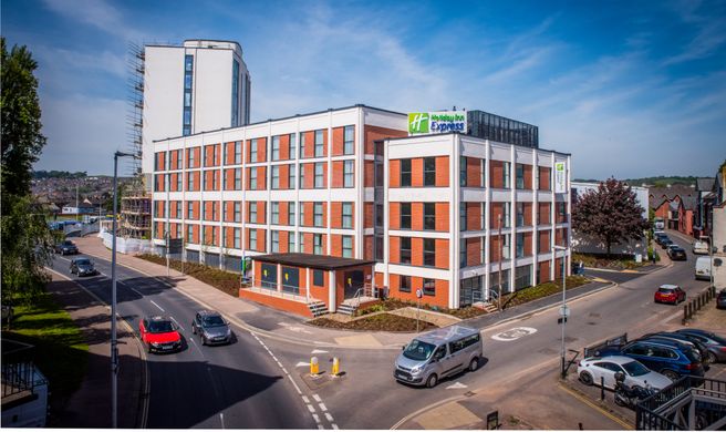 Holiday Inn Express Exeter-City Centre Exterior