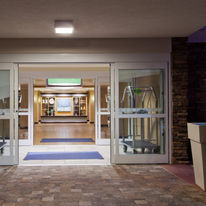 Holiday Inn Express & Stes Research Park