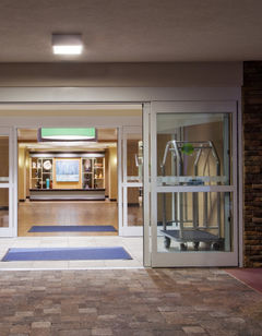 Holiday Inn Express & Stes Research Park