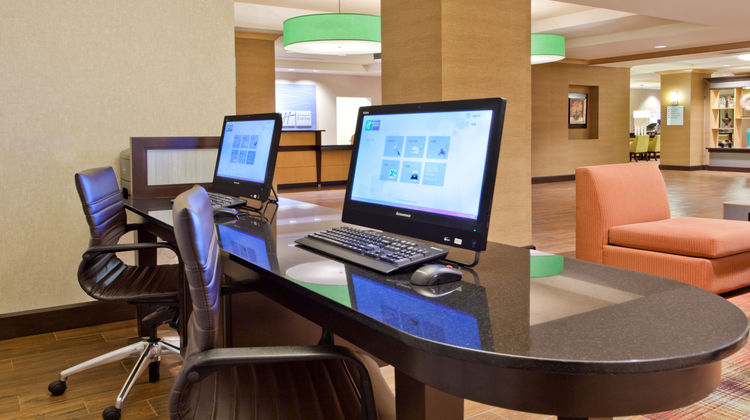 Holiday Inn Express & Stes Research Park Other