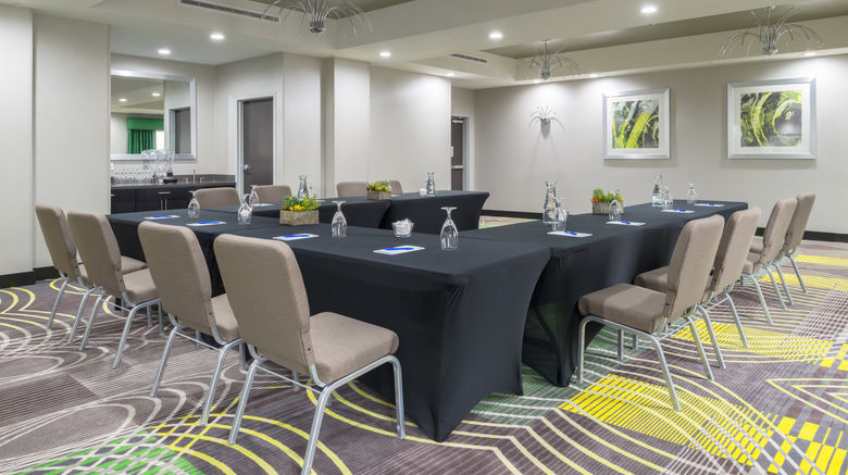 <b>Holiday Inn Express & Suites Norman Meeting</b>. Images powered by <a href="https://www.leonardoworldwide.com/" title="Leonardo Worldwide" target="_blank">Leonardo</a>.