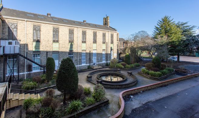 Endsleigh Park Luxury Apartments Exterior