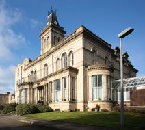 Endsleigh Park Luxury Apartments Exterior