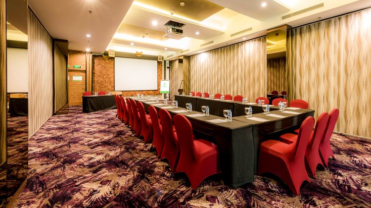 Holiday Inn Cikarang Jababeka Meeting
