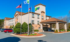 Holiday Inn Express & Suites