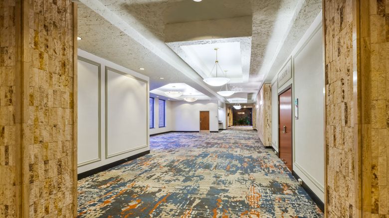 <b>Crowne Plaza Columbus North Worthington Meeting</b>. Images powered by <a href="https://www.leonardoworldwide.com/" title="Leonardo Worldwide" target="_blank">Leonardo</a>.
