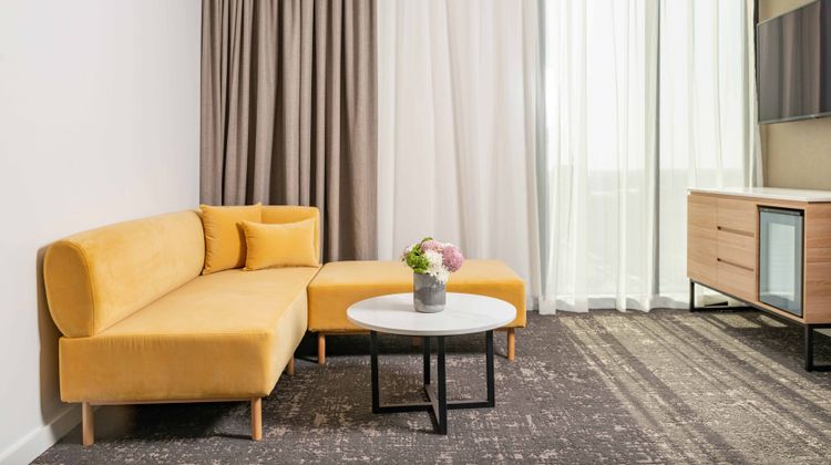 Crowne Plaza Adelaide Room