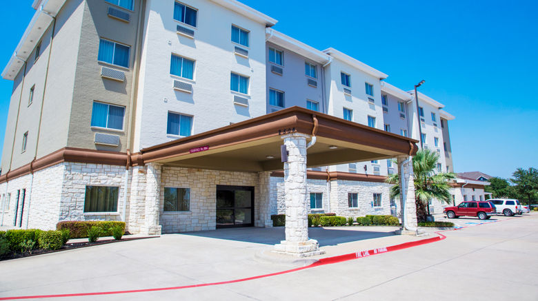 <b>Candlewood Suites Grand Prairie Exterior</b>. Images powered by <a href="https://www.leonardoworldwide.com/" title="Leonardo Worldwide" target="_blank">Leonardo</a>.
