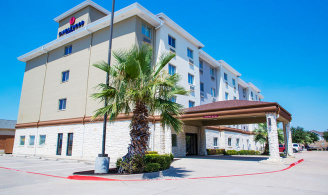 Candlewood Suites Grand Prairie Exterior