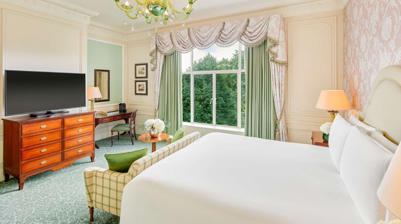 <b>The Savoy, A Fairmont Hotel Room</b>. Images powered by <a href=https://www.travelagewest.com/Hotels/London/