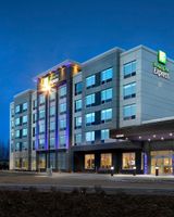 Holiday Inn Express Red Deer North