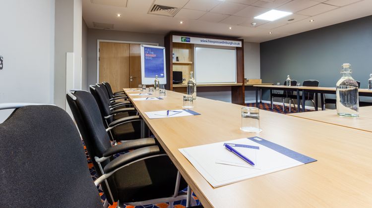 Holiday Inn Express Royal Mile Meeting