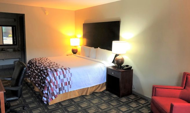 Red Roof Inn Griffin Room