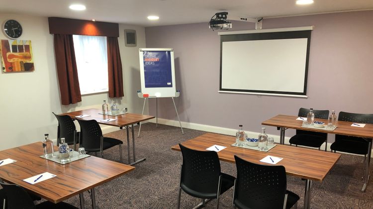 Holiday Inn Express Gatwick Meeting