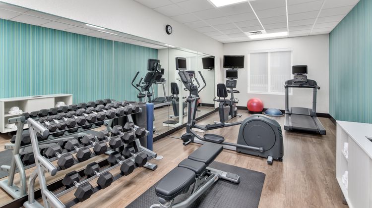Holiday Inn Express Hotel & Suites Health Club