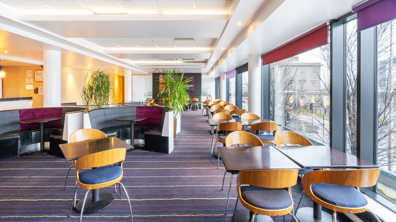 <b>Holiday Inn Express Dundee Restaurant</b>. Images powered by <a href="https://www.leonardoworldwide.com/" title="Leonardo Worldwide" target="_blank">Leonardo</a>.