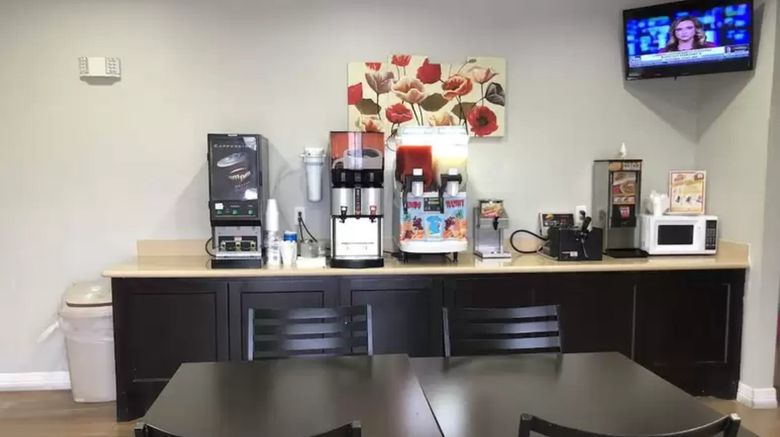 <b>Downtowner Inns Houston Restaurant</b>. Images powered by <a href="https://www.leonardoworldwide.com/" title="Leonardo Worldwide" target="_blank">Leonardo</a>.