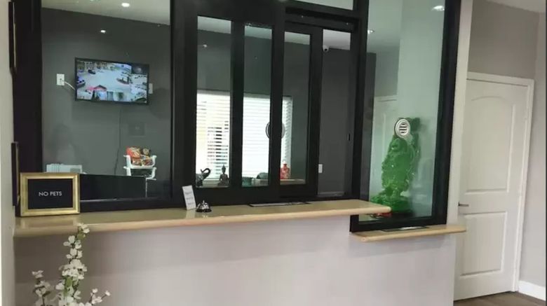 <b>Downtowner Inns Houston Lobby</b>. Images powered by <a href="https://www.leonardoworldwide.com/" title="Leonardo Worldwide" target="_blank">Leonardo</a>.