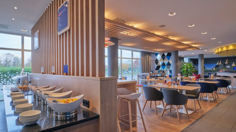 Holiday Inn Express Dusseldorf City Nord Restaurant