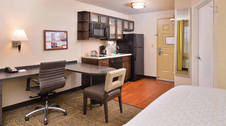 <b>Candlewood Suites Austin-Round Rock Room</b>. Images powered by <a href="https://www.leonardoworldwide.com/" title="Leonardo Worldwide" target="_blank">Leonardo</a>.