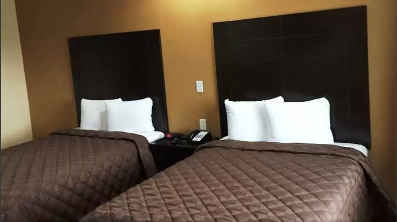 <b>Downtowner Inns Houston Room</b>. Images powered by <a href="https://www.leonardoworldwide.com/" title="Leonardo Worldwide" target="_blank">Leonardo</a>.