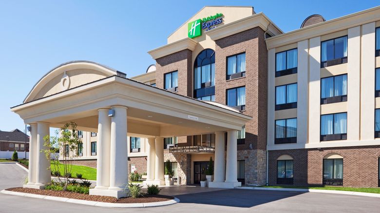 <b>Holiday Inn Express Hotel & Suites Exterior</b>. Images powered by <a href="https://www.leonardoworldwide.com/" title="Leonardo Worldwide" target="_blank">Leonardo</a>.