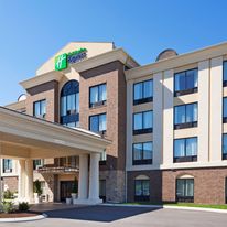 Holiday Inn Express Hotel & Suites