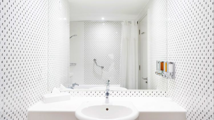 Holiday Inn Hemel Hempstead Room
