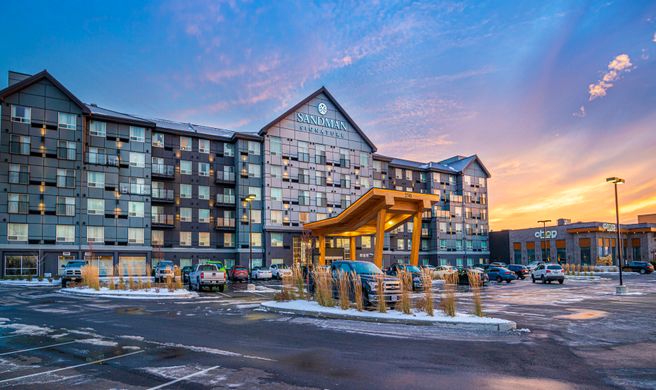 Sandman Signature Ottawa Airport Hotel Exterior