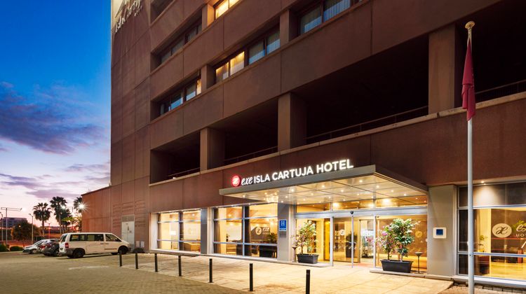 Exe Isla Cartuja Exterior