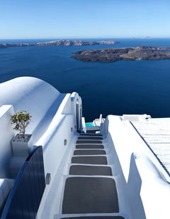 Katikies Chromata Hotel