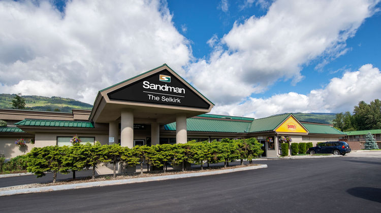 Sandman Inn Revelstoke Exterior