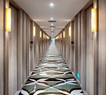 Crowne Plaza Changi Airport Lobby
