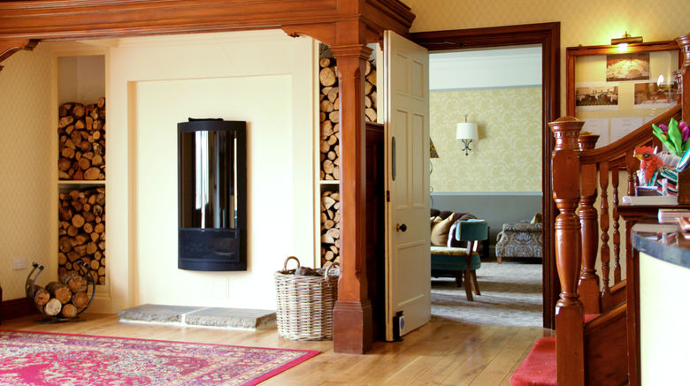 <b>Ilsington Country Hotel Lobby</b>. Images powered by <a href="https://www.leonardoworldwide.com/" title="Leonardo Worldwide" target="_blank">Leonardo</a>.