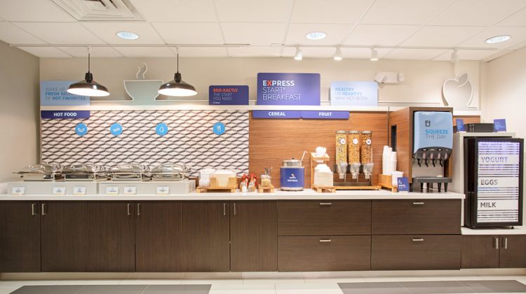 Holiday Inn Express & Suites Phoenix Restaurant