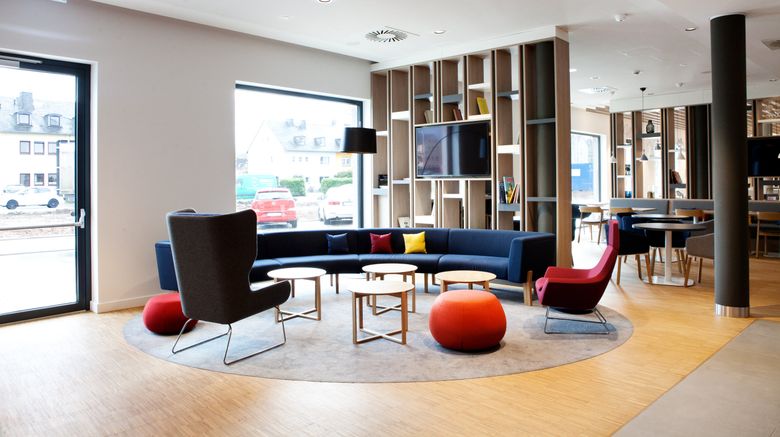 <b>Holiday Inn Express Trier Lobby</b>. Images powered by <a href="https://www.leonardoworldwide.com/" title="Leonardo Worldwide" target="_blank">Leonardo</a>.