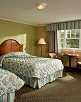 Wellfleet Motel & Lodge