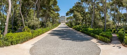 Hotel du Cap-Eden-Roc Exterior